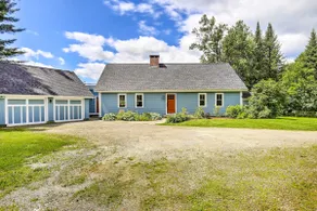 Pet-Friendly House w/ Deck - 10 Mi to Stowe Mtn! - Image 2