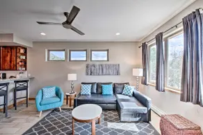 Modern Buena Vista Home w/ Luxe Interior & Views! - Image 4