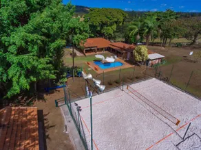 Farmhouse with Heated Pool, Tennis Court, Fishing, Grill, Wi-Fi - Image 2