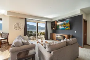 Breathtaking views, walk downtown-Manson Bay - Image 2