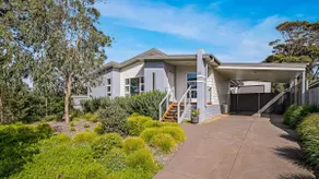 A Perfect Ten - Cowes, VIC - Image 3