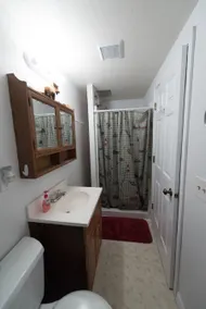 Charming Cabin with all the Conveniences! - Image 4