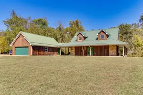 'TroutFest' Riverfront Norfork Home, Great Fishing - Image 3