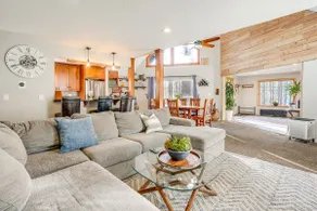 Family Home w/ Hot Tub, 2 Mi to El Dorado Beach! - Image 3