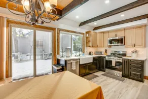 Discount Available! Lake Tahoe Gem w/ Pool Table - Image 4