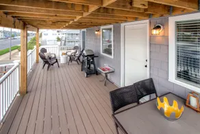 Recently Renovated LBI Apt w/ Deck on Beach Block! - Image 3