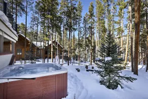 Hot Tub! Family Gem on Snake River in Keystone! - Image 2