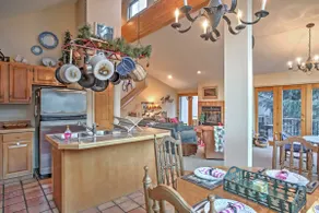 Charming Mtn Home on Golf Course ~ 4 Mi to Slopes! - Image 4