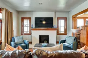 Classen Craftsman-near Asian & Paseo district - Image 5