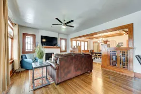 Classen Craftsman-near Asian & Paseo district - Image 4