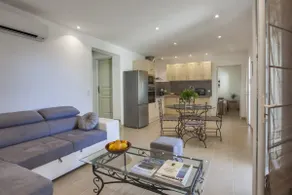 Domaine Ghjulia - Casa Fiumorbu - Image 2