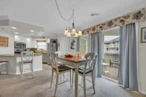Shorehaven Lakefront & Steps to Beach w Pool and Grill - Image 4