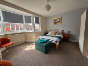 Helle und geräumige Wohnung befindet sich 5 Minuten zu Fuß vom Meer entfernt - Image 2