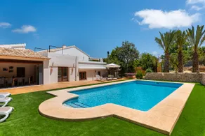 Villa Joan - PlusHolidays - Image 3