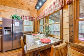 «Fox Ridge Cabin» confortable sur 4 acres avec bain à remous! - Image 4
