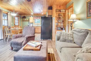 'Fox Den' w/ Hot Tub! 22 Mi to Cataloochee Skiing - Image 4