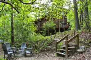 1BR Sautee Nacoochee Cabin w / Spacious Deck! - Image 2