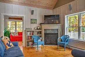 Beautiful Sandy Point Getaway w/ Wraparound Deck! - Image 4