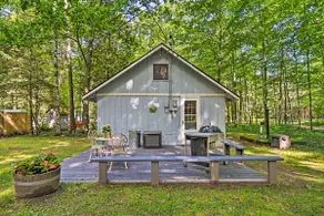 Pet-Friendly 'One Crow Cottage' in Harbor Springs! - Image 2