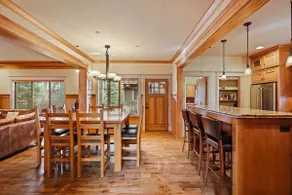Awbrey - Amazing! Steps to Downtown & River, Gorgeous, Newer, A/C - Image 4