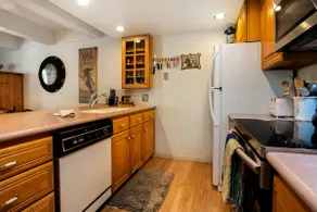 311 Vail International Condo - Image 4