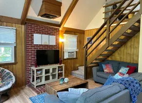 Hot Tub Heaven Cabin #6 - Image 5
