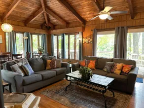 Hot Tub Heaven Cabin #4 - Image 3