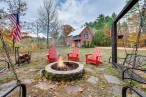White Mountains Home w/ Hot Tub - Walk to Town! - Image 4