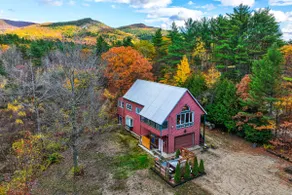 White Mountains Home w/ Hot Tub - Walk to Town! - Image 2
