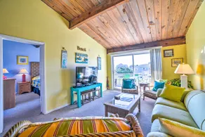 Coastal Atlantic Beach Duplex < 1 Mi to Boardwalk! - Image 4