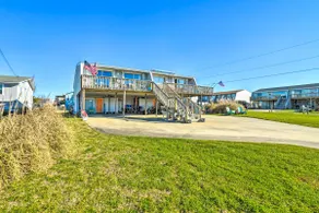 Coastal Atlantic Beach Duplex < 1 Mi to Boardwalk! - Image 3