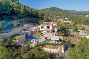 Large Villa near Ibiza Town Sleeps 20/22 - Image 3