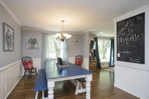 Graycroft Luxe Retreat Spacious Group Stay - Image 3