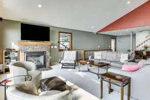 Rummelig Edgerton Home w / Private Beach & Views! - Image 5