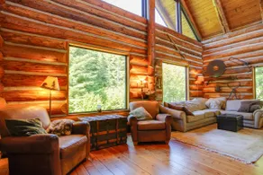 Cozy Easton Cabin w/ Wenatchee Nat'l Forest Views! - Image 3