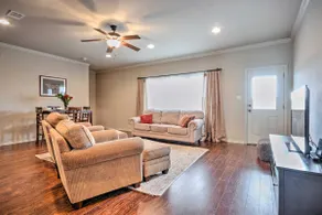 College Station Townhouse w/ Private Patio - Image 5