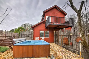 \"Art Bunkhouse\" Fredericksburg House mit Whirlpool! - Image 2