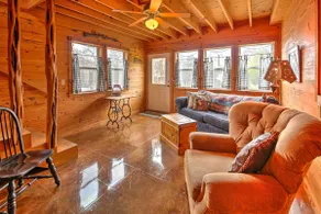 \"Art Bunkhouse\" Fredericksburg House mit Whirlpool! - Image 5