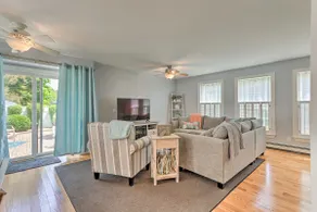 South Kingstown Vacation Rental: 2 Mi to Beach! - Image 5