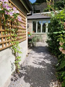 Lovely property in the heart of Somerset - Image 4
