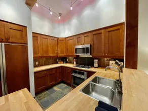 Luxurious Top Floor Villa Oceanview - 209R - Image 3