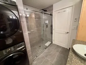 Centrally Located Harbourfront Condo - 102M - Image 2