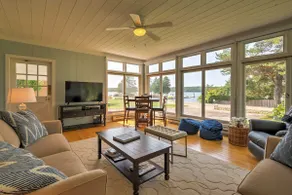 Boutique Home in Door County w/ Eagle Harbor Views - Image 3