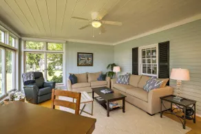 Boutique Home in Door County w/ Eagle Harbor Views - Image 5
