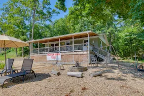 Waterfront Bull Shoals Lake Cabin w/ Deck + Views! - Image 3