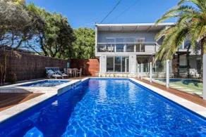 Front Beach House: strand og pool - Image 4