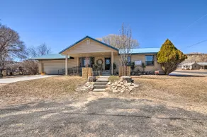 Bryce Canyon Area House w/ Mountain Views! - Image 2