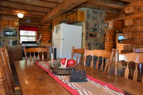 Dwyers Den - Image 5