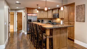 844 Park Edge - Image 4