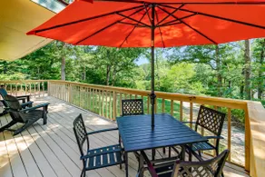 River Access Cabin w Hot Tub, Deck, Grill, & Wifi - Image 3